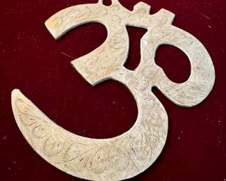 Hindu Aum Brass Etched Symbol