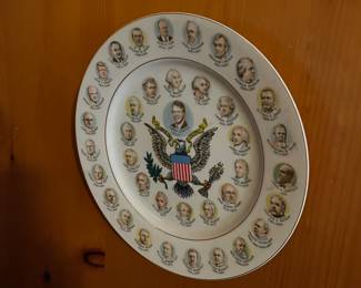Decorative plate with US Presidents