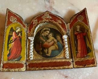 24 kt gold trimmed Mary and Jesus 