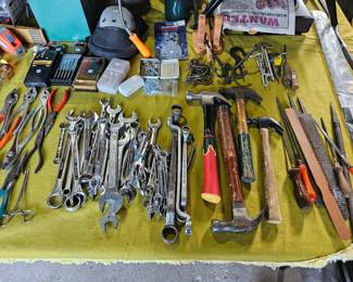 Lot's of hand tools