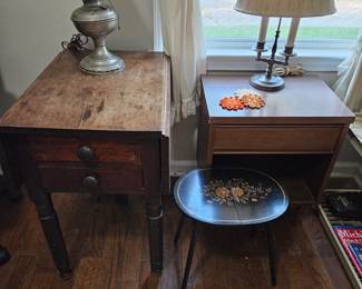 Antique small drop leaf table plus tiny Hitchcock flowered table plus antq. lamps.