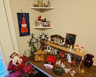 Lovely nativities, plus vintage
