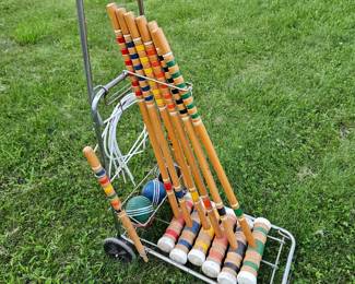 Vtg croquet set complete