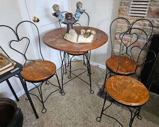 Iron and oak ice cream parlor set