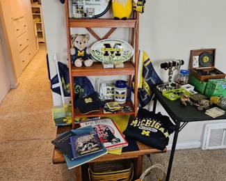 Lots of U of M paraphernalia 