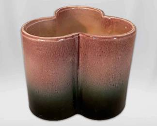 Hull Pottery 121 Pink  Green Ombre Trefoil Planter 