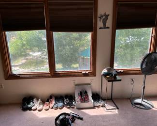 Men’s size 13 shoes 