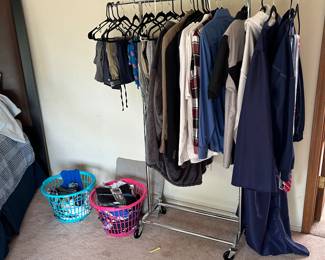 Men’s clothes extra large