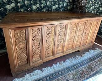 Vintage buffet console