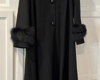Belle Fare Cashmere and Blue Fox Fur long swing coat, size Medium (Blue fox is dyed black)