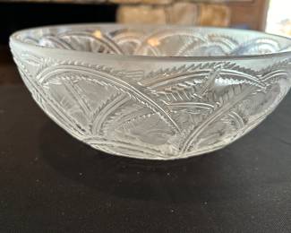 LALIQUE FRENCH CRYSTAL PINSONS BIRD SPARROW