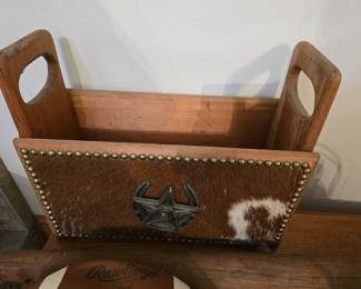 Western Book Rack