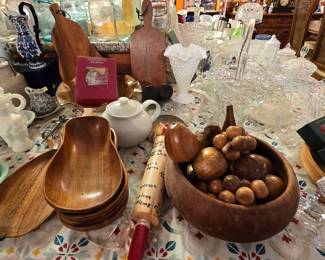 Wooden Kitchen Decor