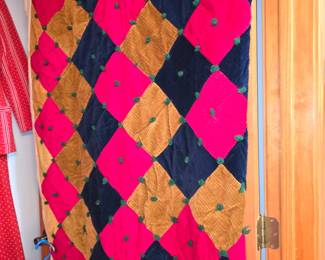 Vintage Handmade Quilt 