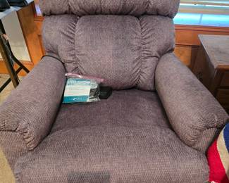 Electric Recliner Chair - Brand  New