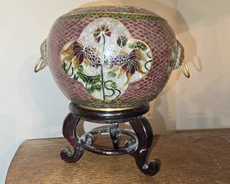 Beautiful Oriental Rose Bowl