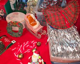 More Christmas Decor 