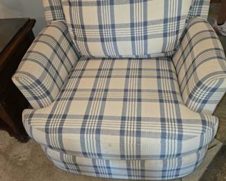 Chair to match Couch