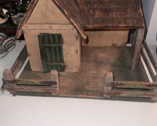 Crèche building - old and very cool