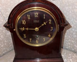 Tiffany clock