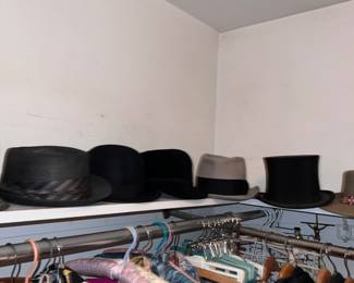 🎩 , derby , and others