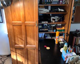 Cabinet desk (Murphys desk )
