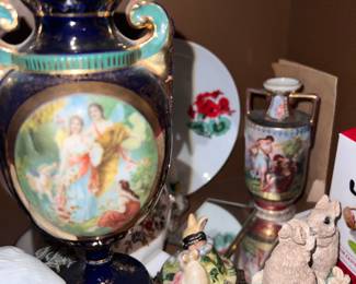 Some nice looking porcelain