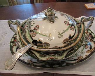 Full china sets and more