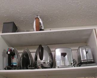 Lots of funky vintage appliances