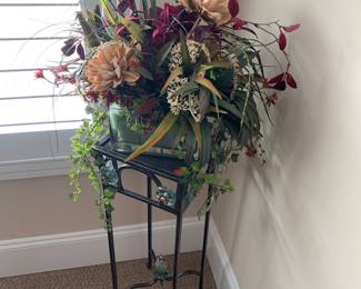 plant stand 2/ floral arrangement