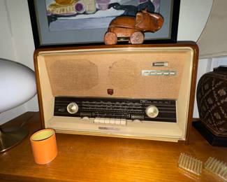 Norelco Radio (B5X98A I think) Radio American Philips Co