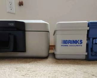 Brinks And Sentry Document Safes With Keys