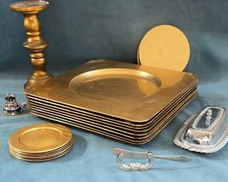 Large And Small Plate Chargers