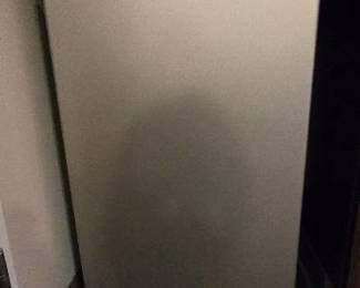 Frigidaire Mini Fridge 