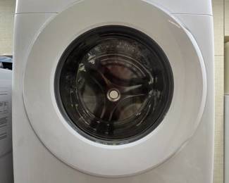 Samsung Model WF45T6000AW Front Load Washing Machine