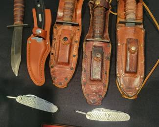 KA-BAR & Army Knives.