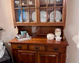 Cherry Wood Kitchen /China Cabinet