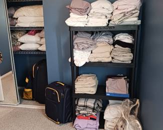 More Bedding and Pillows!