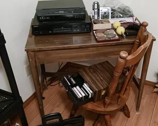 Small Imperial Desk!