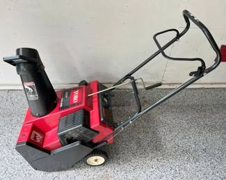 198 Toro Snowblowermin