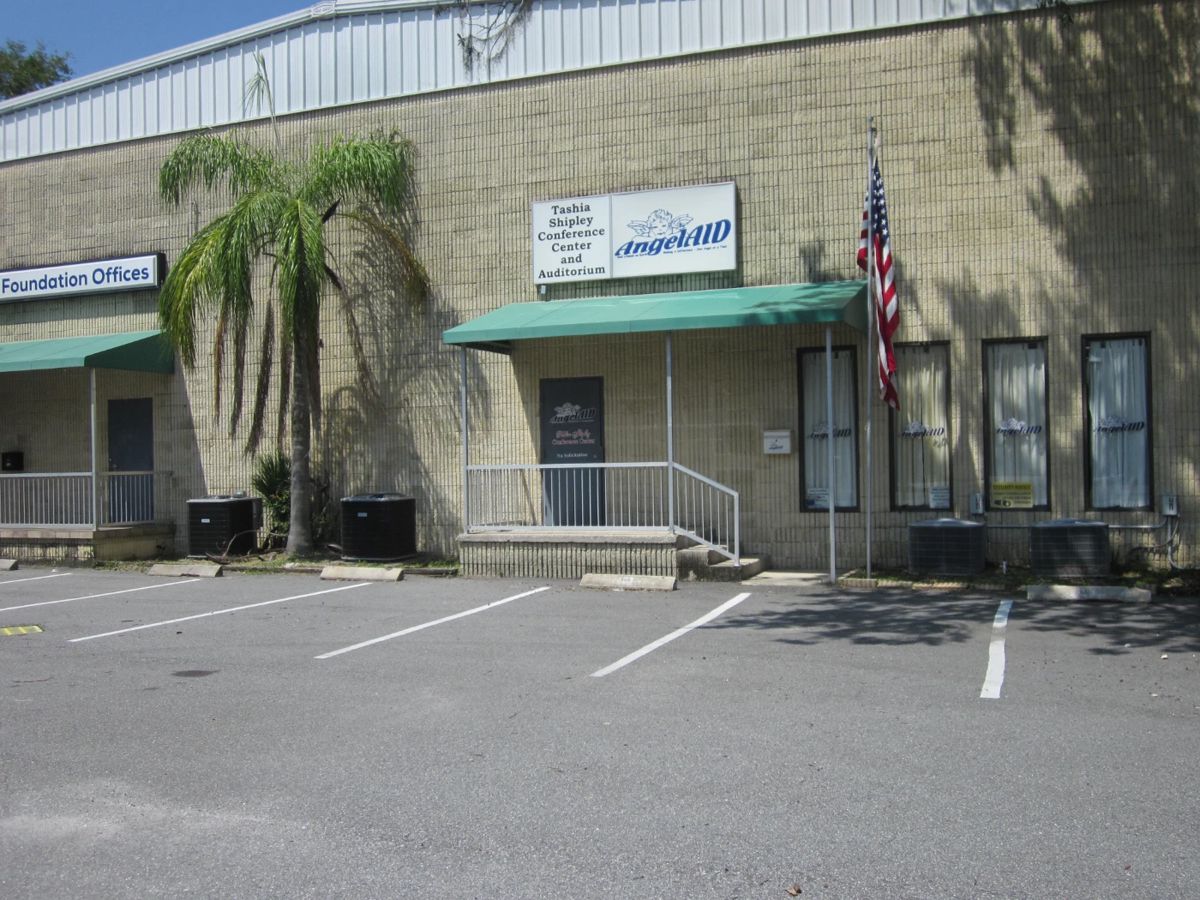 Headquarters & Conference Centeer