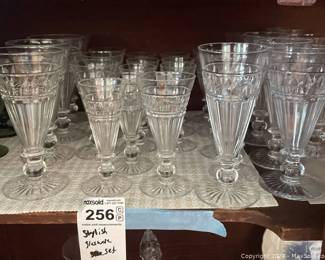 wstylish glassware set2561