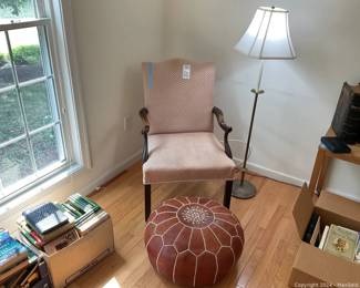 wchairfoot restfloor lamp3531