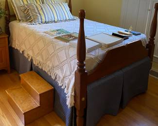 Old Cannonball Style Bed