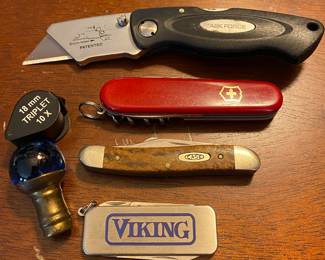 Assorted Knives (Zippo and Case XX)