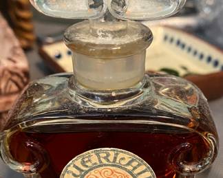 Vintage Guerlain Mitsouko Perfume (stopper will not open)
