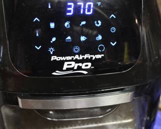 air fryer with attachments