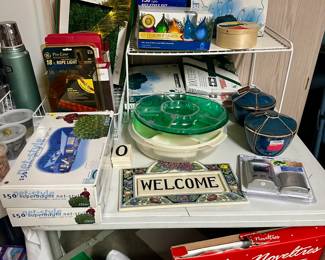 Holiday Lights & Decor