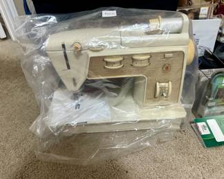 Singer Sewing Machine