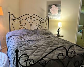 Complete queen bed with metal frame, mattress, box springs